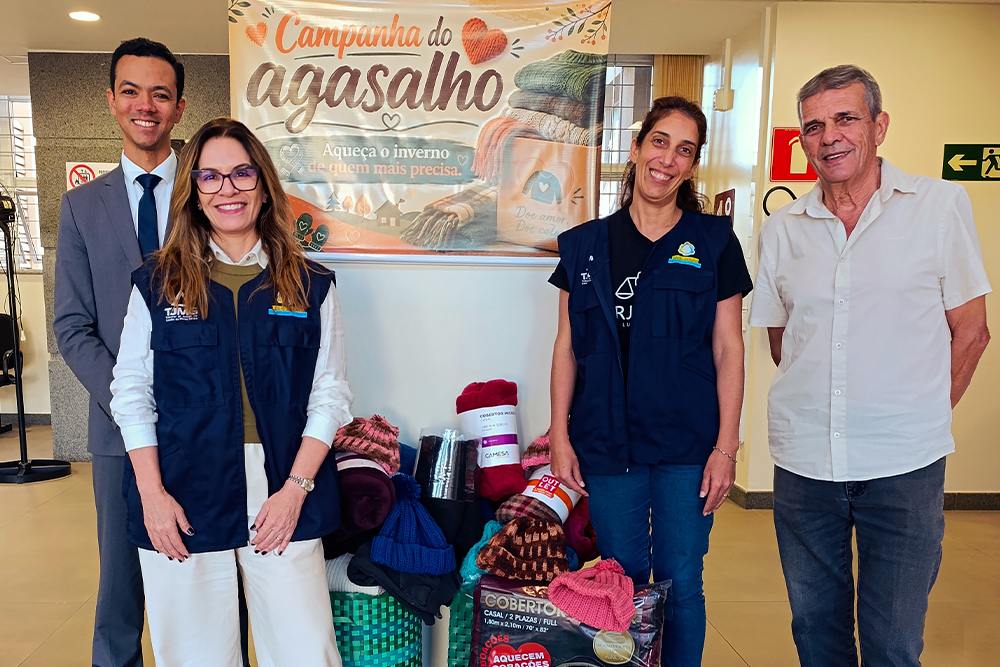 Not 1 Campanha do Agasalho Carmo do Rio Claro.jpg