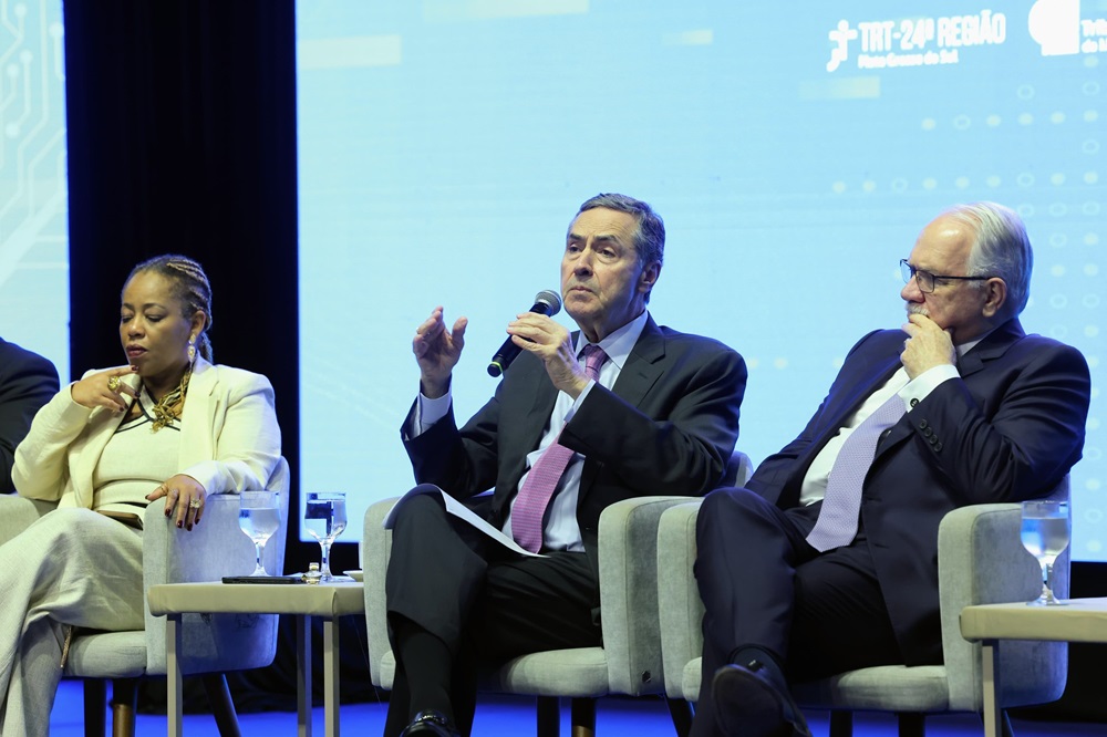 Not---18-Encontro-Nacional-do-Poder-Judiciario--Barroso.jpg