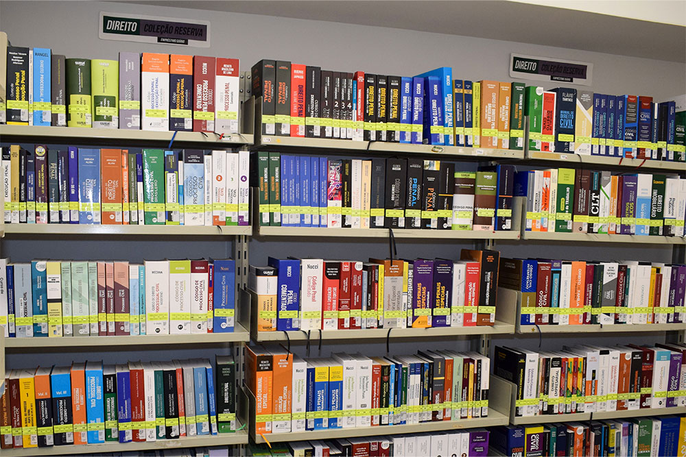 Not-Biblioteca-livros-Direito.jpg