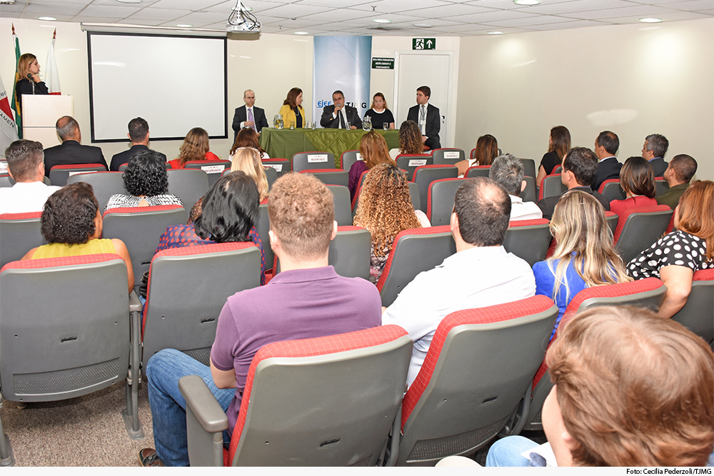 noticia-abertura-curso-contratos-EJEF1.jpg