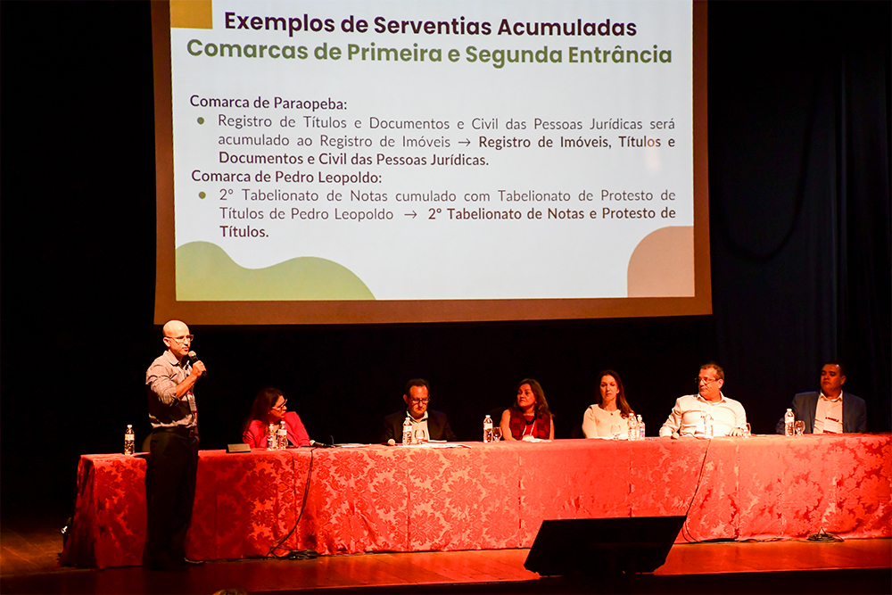 Not-35-Encor-Dia2---Painel-12-Cartorios.jpg