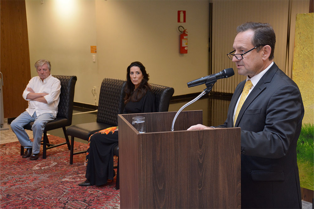 Not---exposicao-Entre-Lacos-Orlando-Castano-24.jpg