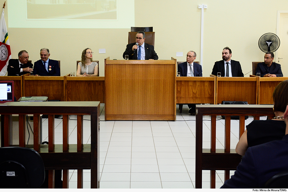 not-eloi-mendes-discurso-presidente-10.12.19.jpg