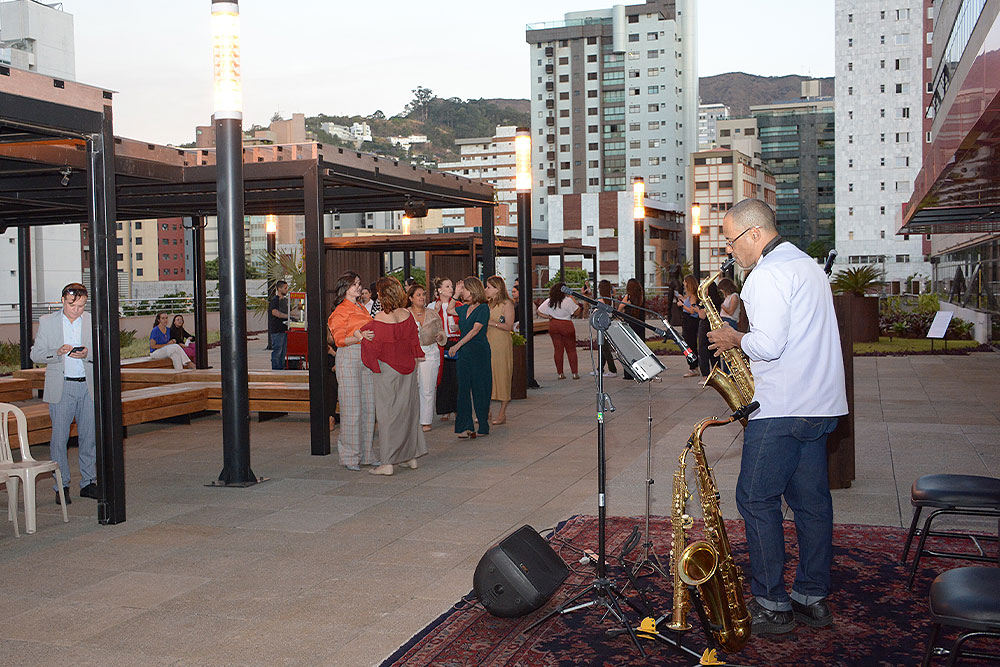 Not---Intervalo-Cultural-Fim-de-Tarde--Sax-Tanure-Lisboa1.jpg