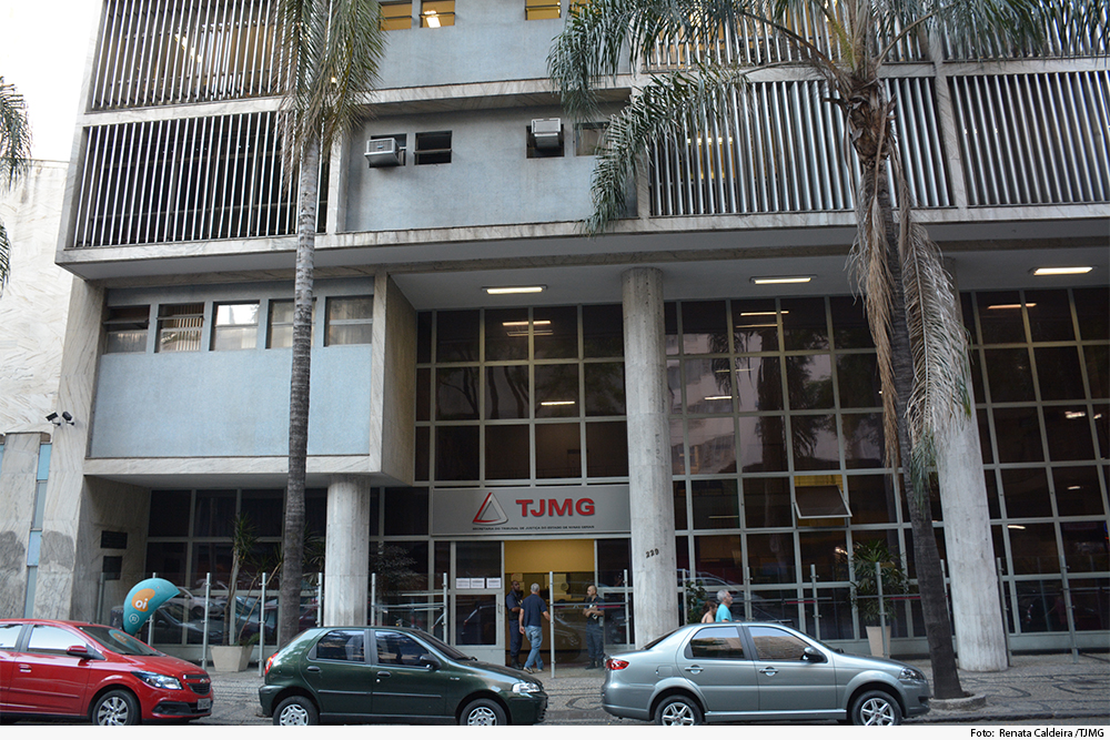 noticia01_-precatorios-05-04-19.jpg