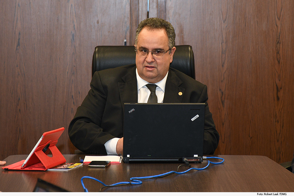 Presidente do TJMG, desembargador Nelson Missias