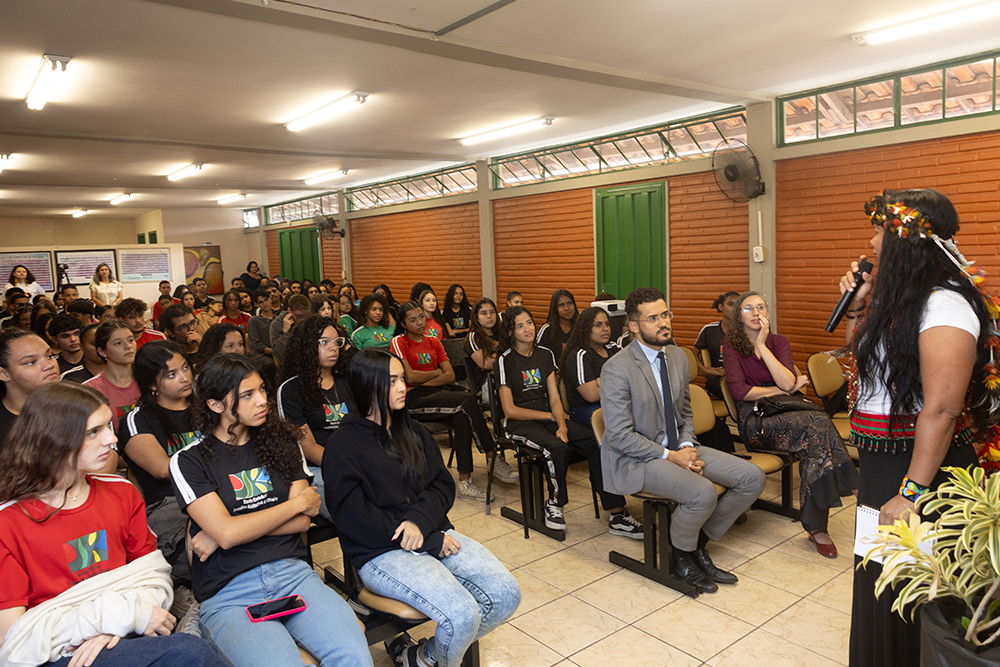 Not 1 Conhecendo o Judiciario E.E. Juscelino Kubistchek.jpg