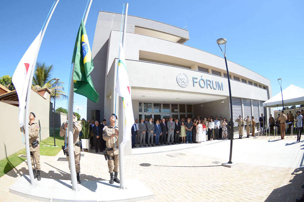 Not---Inauguracao-forum-Sao-Joao-da-Ponte-3.jpg