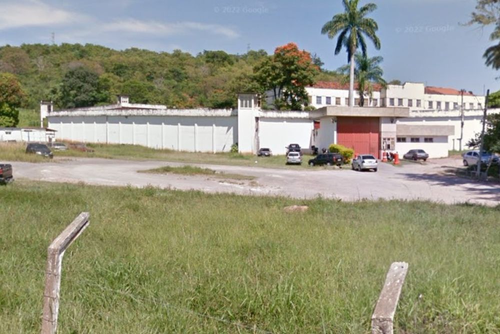 not camp neves.jpg
