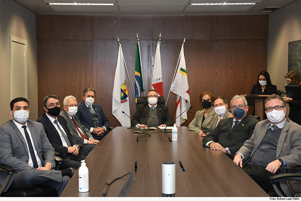 noticia-anuncio-do-forum-de-valadares.jpg