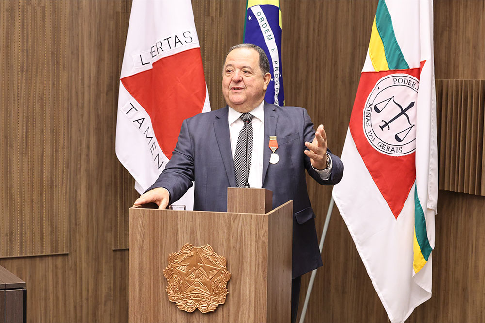 Not-Medalha-do-Merito-Escola-Judicial-EJEF-8-Des-Tiago-Pinto.jpg