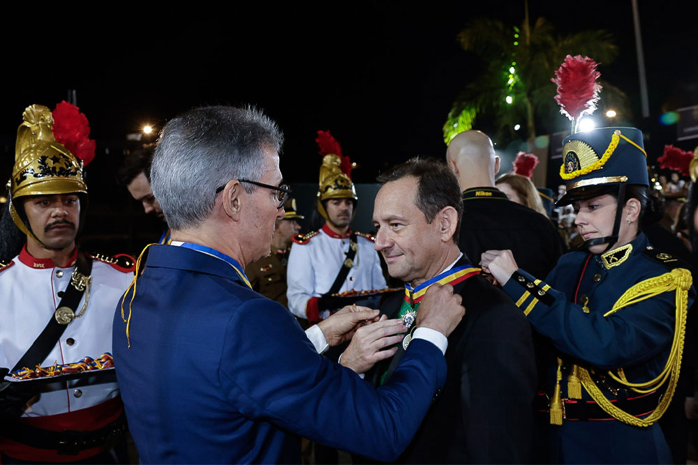 Not----Medalha-Alferes-Tiradentes-13.jpg