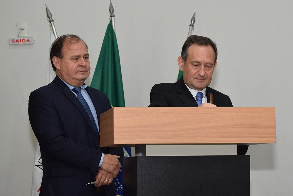 Not-2---Assinatura-de-Acordo-TRF6_-OAB-e-TJMG.jpg
