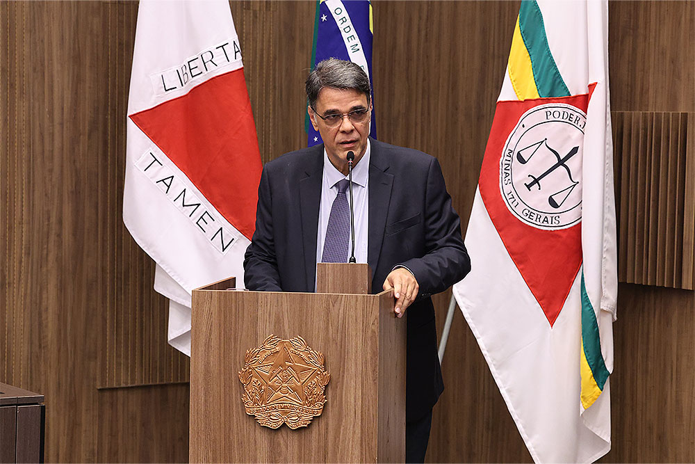 Not-Medalha-do-Merito-Escola-Judicial-EJEF-2.jpg