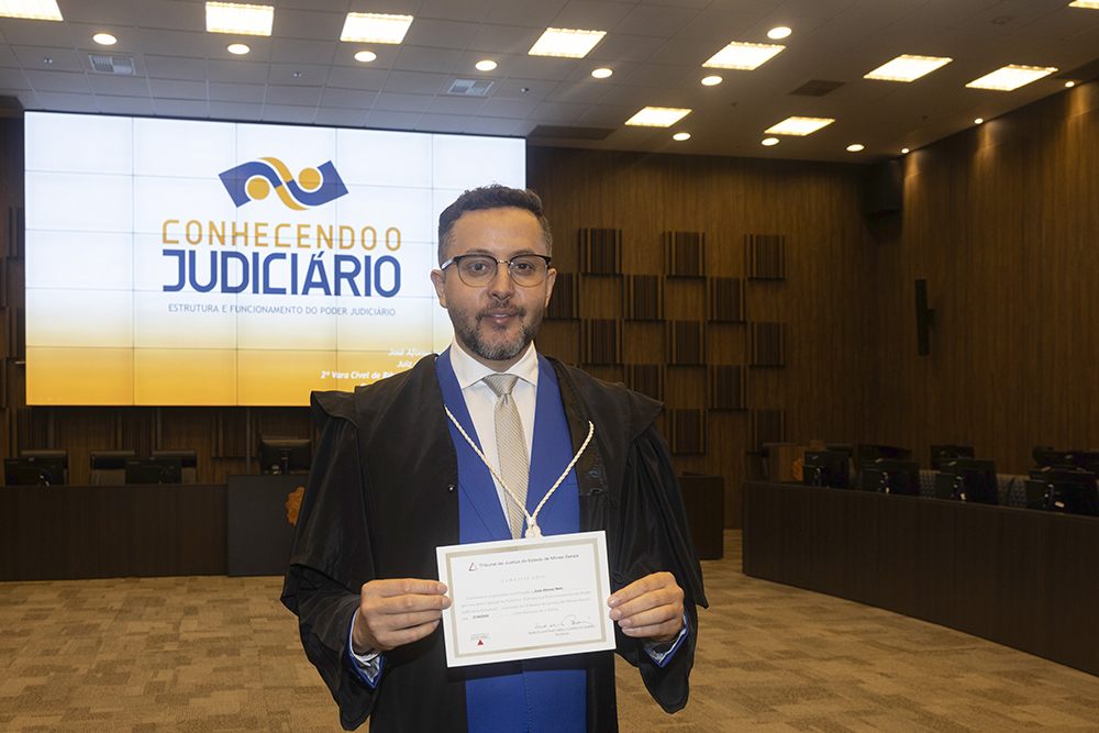 Not 3 Conhecendo o Judiciario com o Juiz Jose Afonso Neto.jpg
