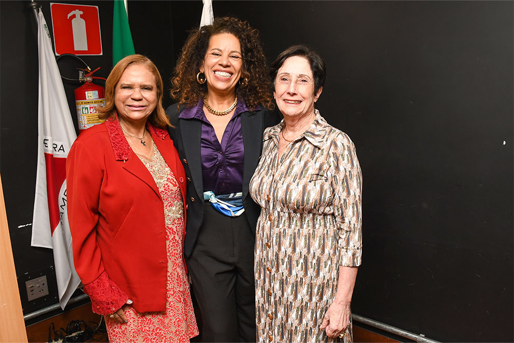 Not-V-Encontro-do-Colegio-de-Ouvidorias-Judiciais-das-Mulheres-DesaMariaLuiza-MinistraEdileneLobo-DesaEvangelina.jpg