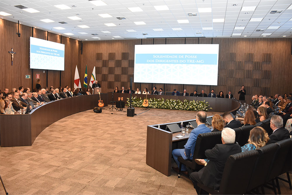 Not---Posse-da-nova-direcao-do-TRE6.jpg