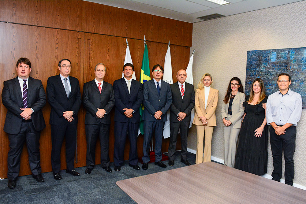NOT---Entrada-em-exercicio-dos-juizes-Elito-Batista-de-Almeida-e-Jose-Mauricio-Cantarino-Villela-7-.jpg