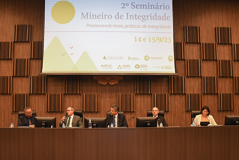 not---Segundo-dia-do-Seminario-Mineiro-de-Integridade--Parte-da-tarde---18---..jpg