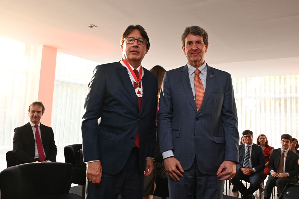 Not-1---Medalha-do-Merito-AGE.jpg