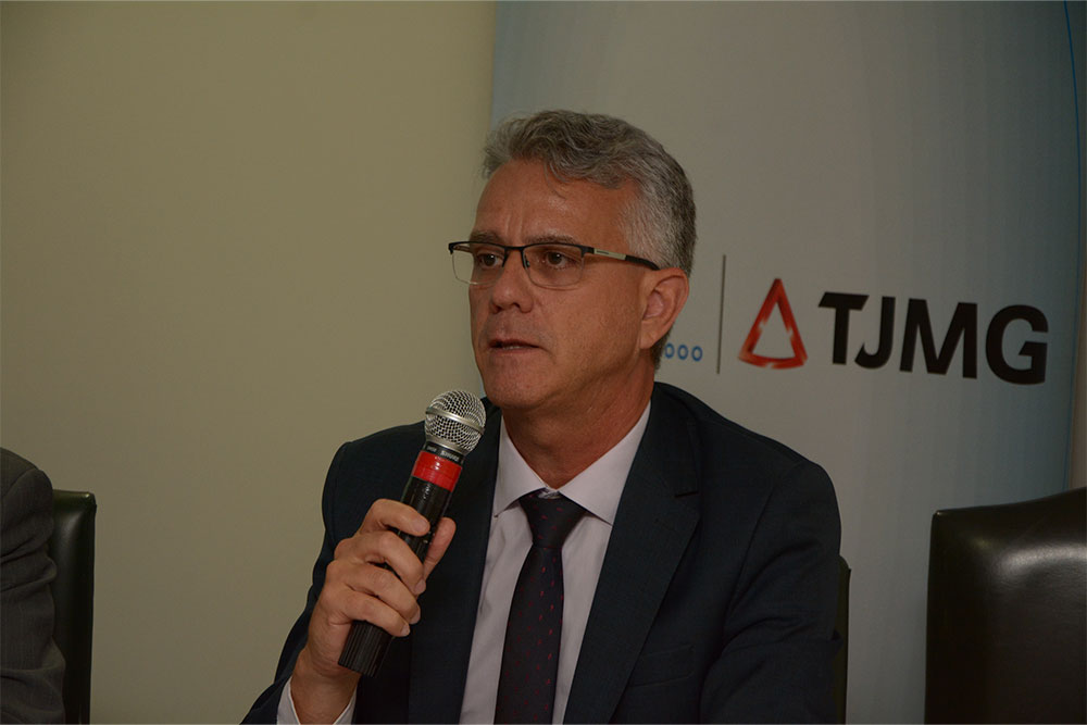 Not---Oficina-Juridica-e-Gerencial-da-EJEF19-Carlos-Marcio.jpg