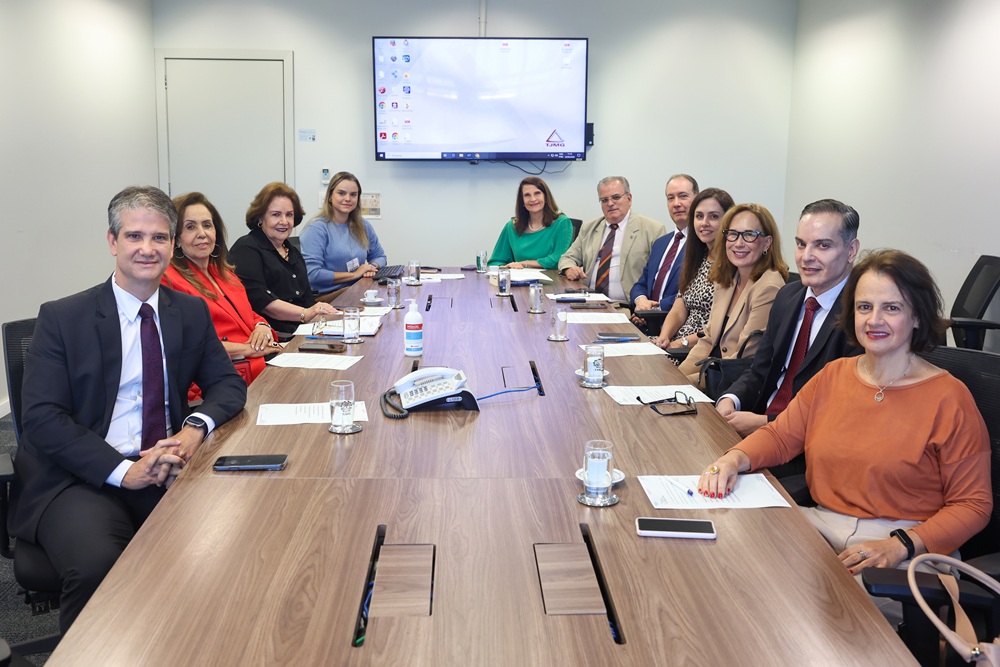 Not Reuniao Comjur 25maio.JPG