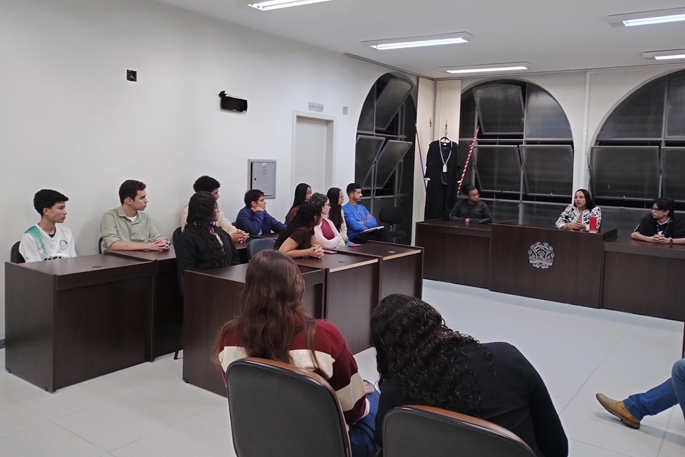 Not Parlamento Jovem em Piranga - Abre.jpg