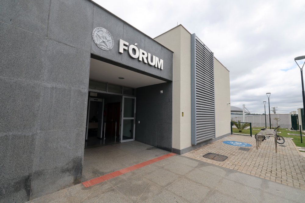 Not Novo Forum de Andrelandia - Fachada.jpg