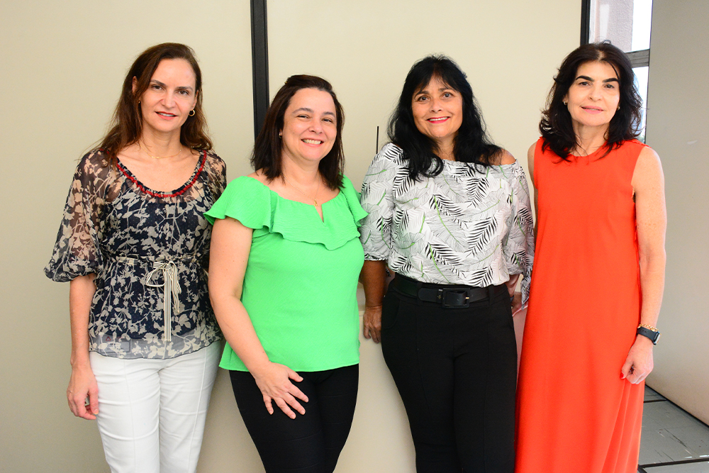 Not---Daniela-Hipolito-de-Carvalho_-Jeane-Possato-Amaral-Machado_-Claudia-Maria-de-Magalhaes-Gomes-e-Neuza-das-Merces-Rezende._1.jpg