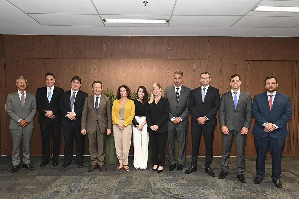 Not-2---Reuniao-com-Juizes-de-Passos.jpg