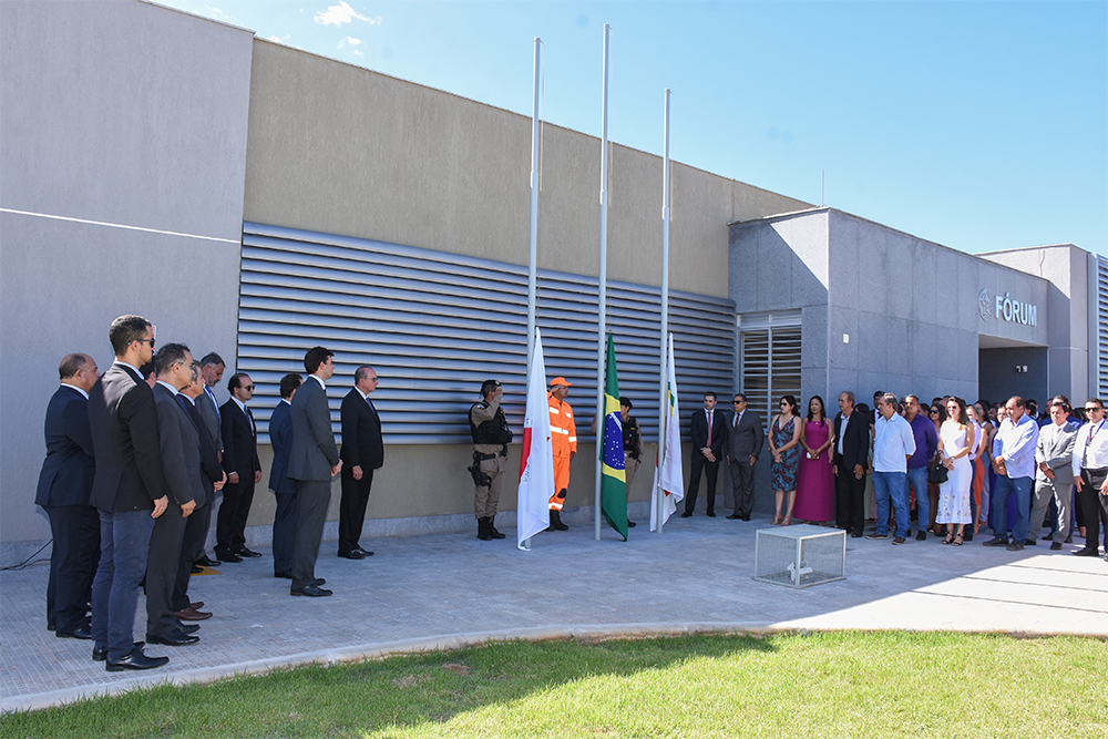 Not---Inauguracao-do-forum-de-Manga.4_.jpg