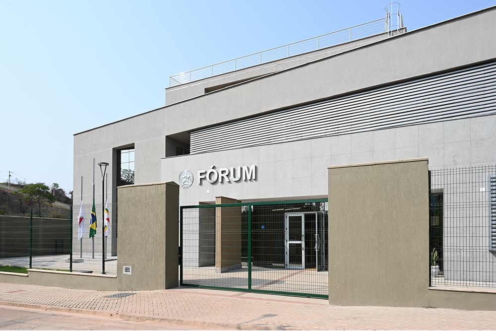 Not-3---Inauguracao-do-Forum-de-Guanhaes.jpg