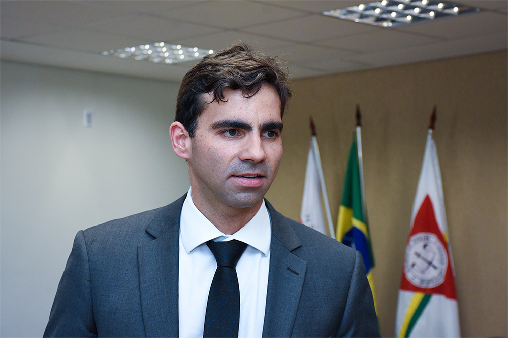 Not---Juiz-FredericoVasconcelos-Manga._14.jpg
