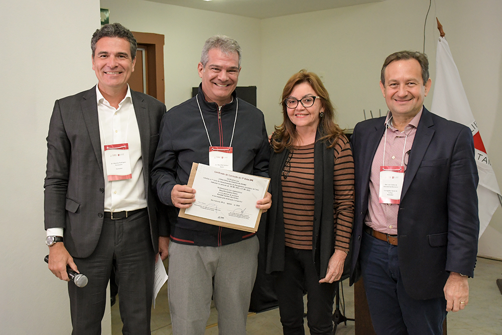 Not-certificado-Dr-Maurilio-Naves.jpg
