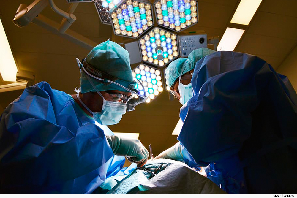 not-cirurgia-BB-Cassi.jpg