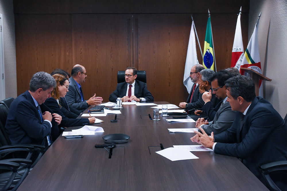 Not---Pr-se-reune-com-equipe-do-Poder-Executivo.2.jpg