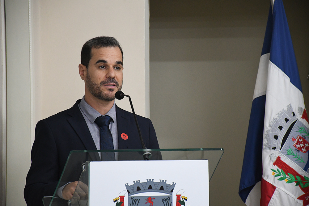 Not-homenagem-Uba-juiz.jpg