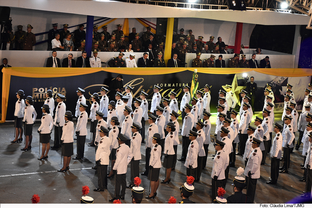 noticia formatura8.jpg
