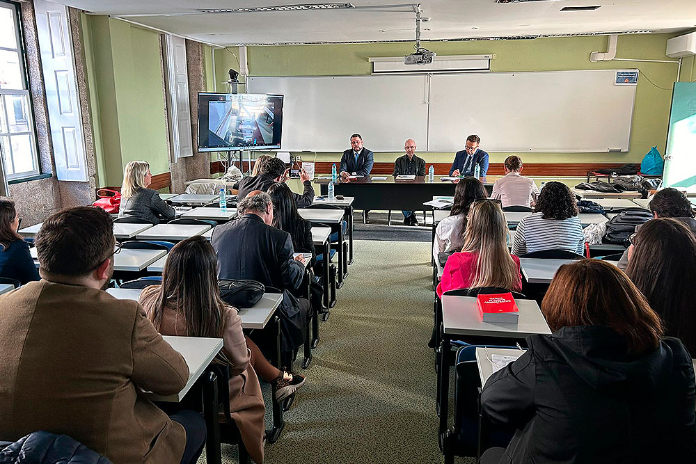NOT---Desembargador Henrique Abi-Ackel Torres participa do V CONGRESSO INTERNACIONAL SOBRE O FUTURO DO DIREITO em Portugal_1.JPG