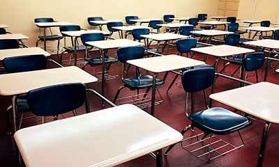 Escola é condenada a indenizar aluno por impedir acesso às notas