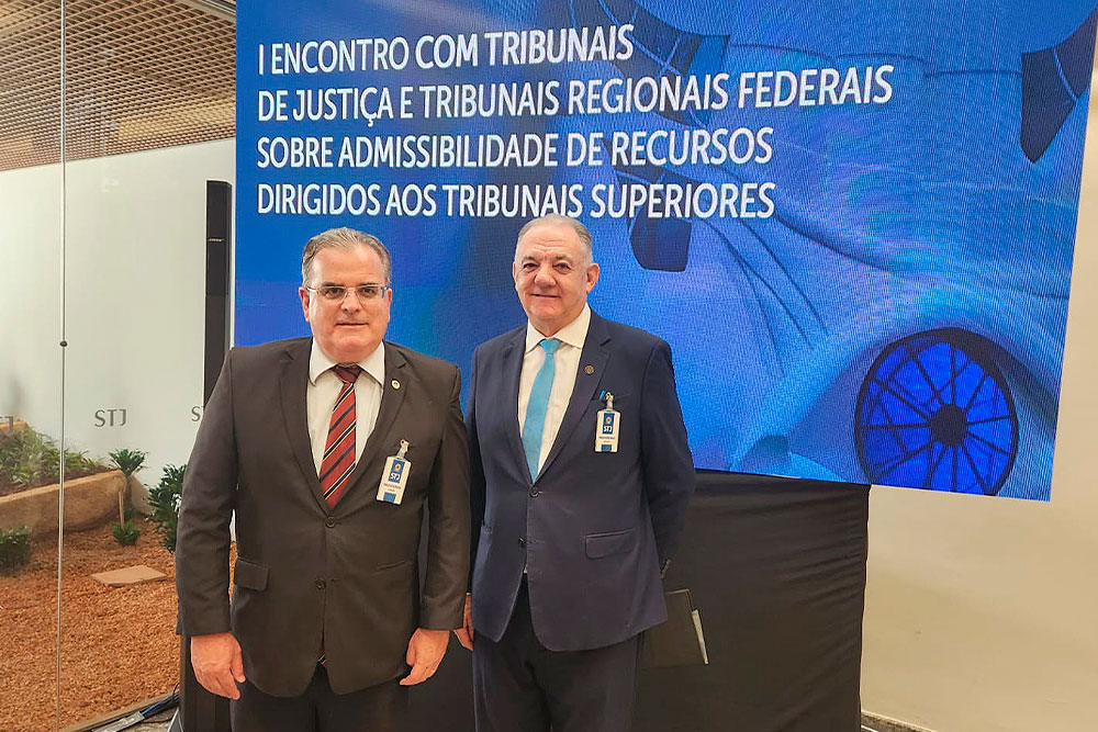 Not---Encontro-de-Tribunais-em-Brasilia.jpg