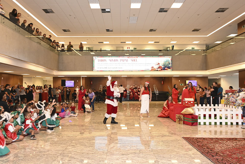 Not1---Papai-Noel-no-TJ.jpg