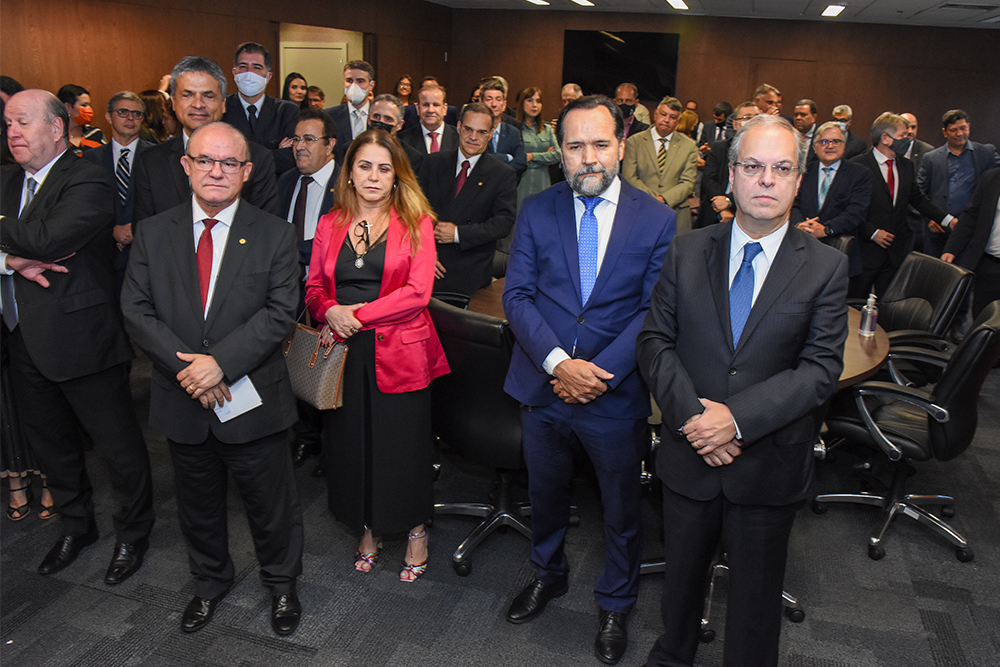 Not---Posse-Des-Delvan-Barcelos1.jpg