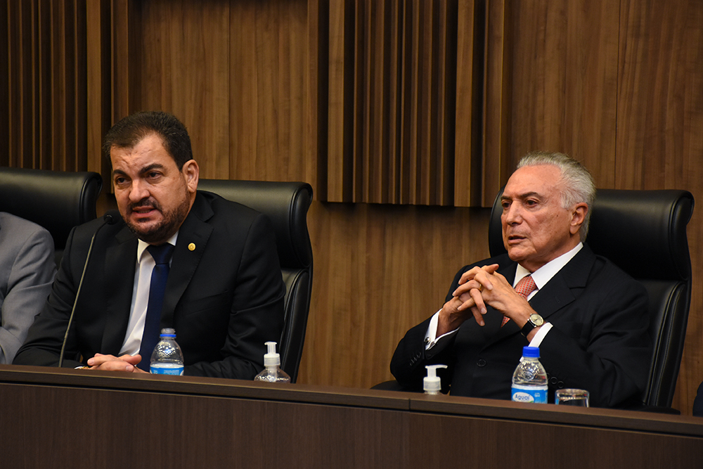 Vice-presidente da República, Michel Temer destaca projeto do Criciúma -  Lance!