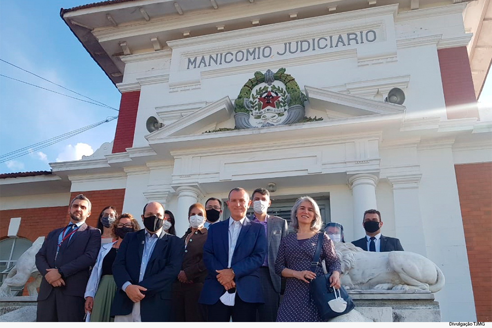 not-visita-manicomio-judiciario.jpg