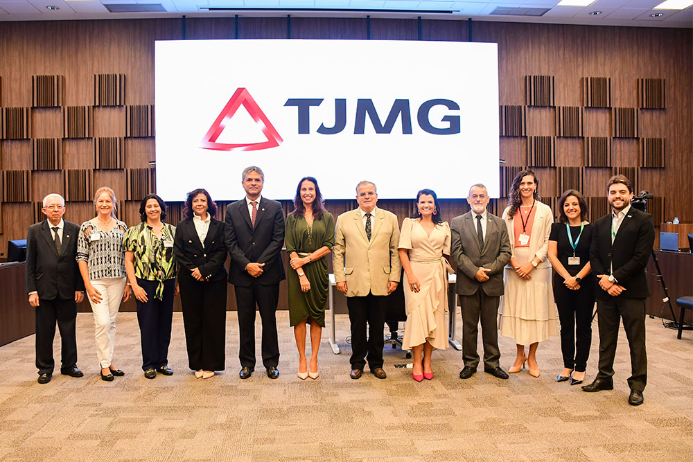 Not-ultimo-dia-concurso-magistratura-equipe.jpg