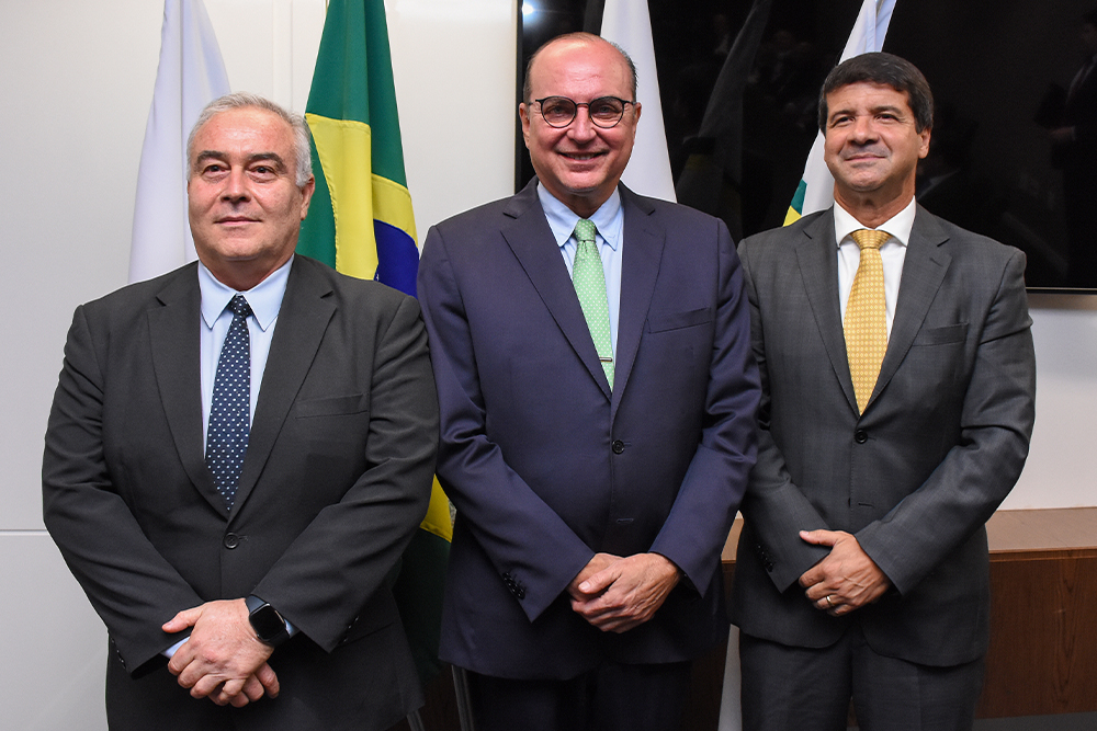 Not---Assinatura-de--dois-juizes-convocados._1.jpg