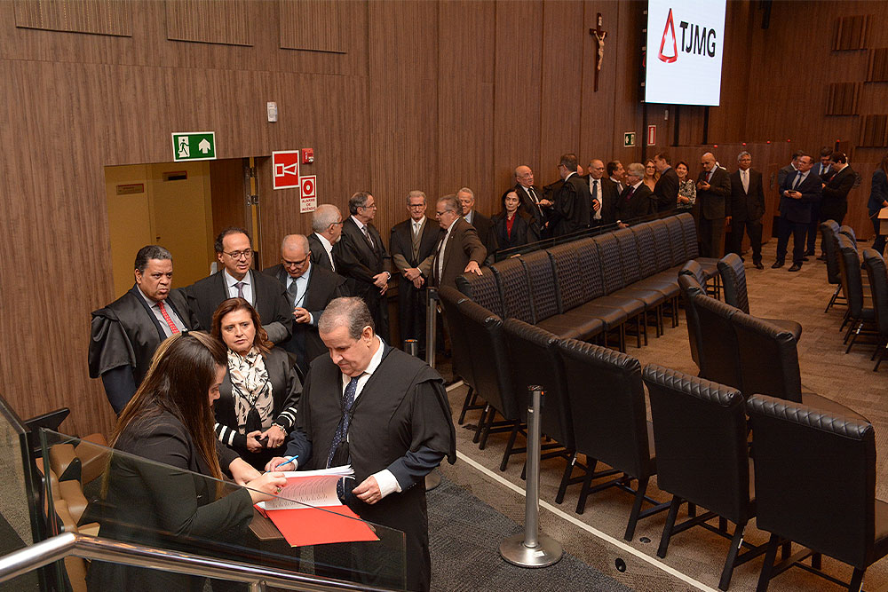 Not---SESSAO-DO-PLENO-QUE-IRA-ESCOLHER-NOVOS-OCUPANTES-DO-TRE-MG10.jpg