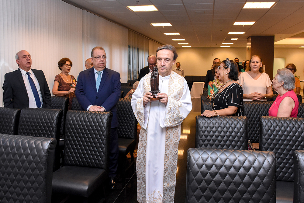 Not---Missa-de-Graca-e-Louvor-a-Nossa-Senhora-Aparecida._1.jpg