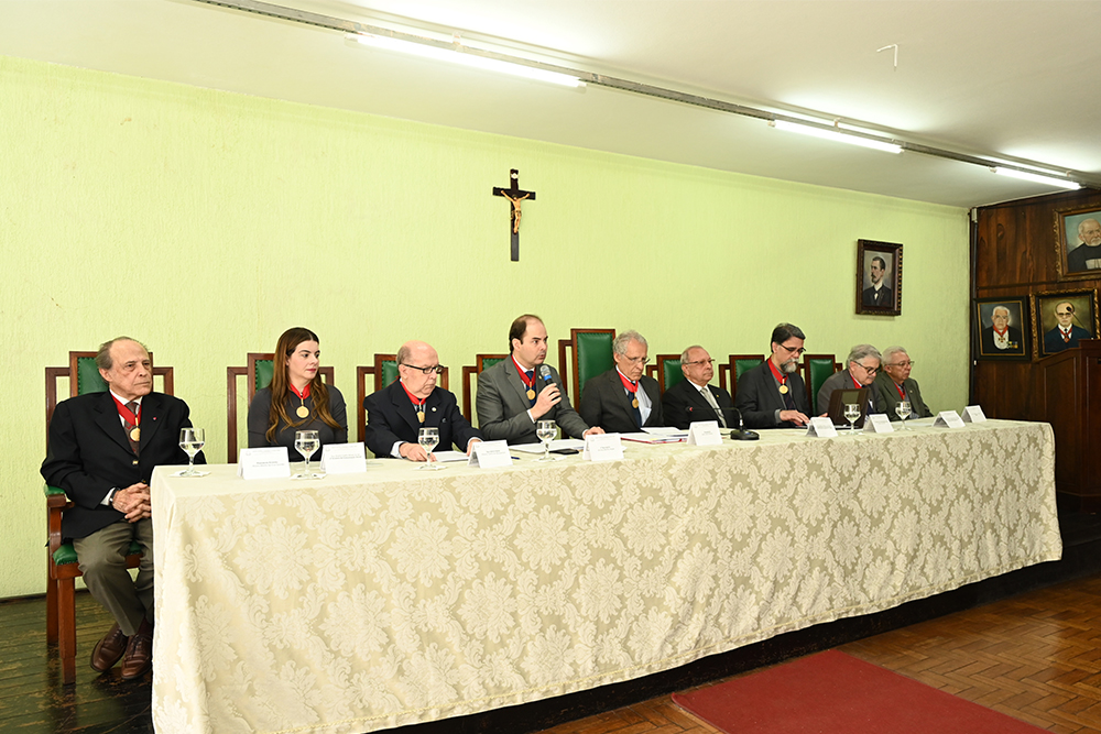 Not-3---Instituto-Historico-e-Geografico-Hom.-150-anos-TJMG.jpg